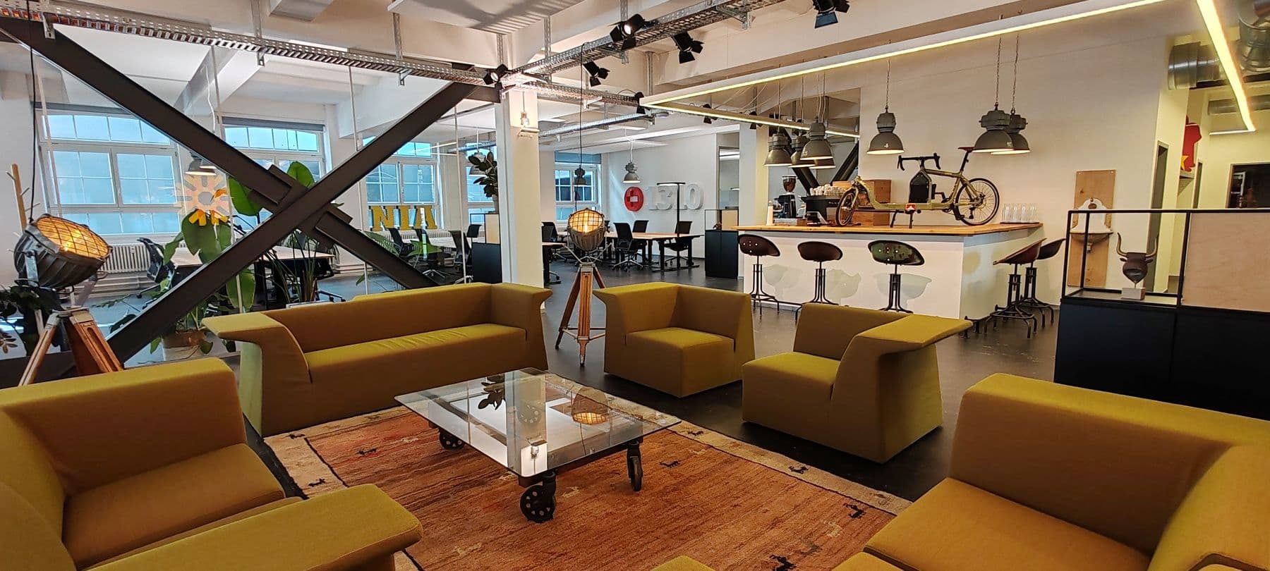 Space C10 – Deluxe Coworking · Coffeebar · Meeting Göteborg & Lissabon – Bild 4