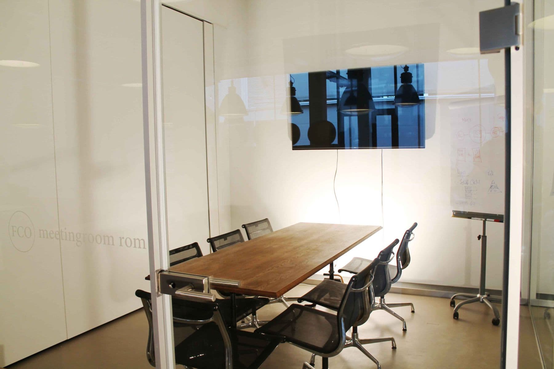 Space P5 – Office Space · Coffee Lounge · Meeting Rom & Berlin – Bild 5